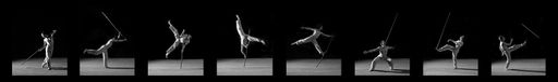 Bewegungssequenzen eines Künstlers mit einem Stab.